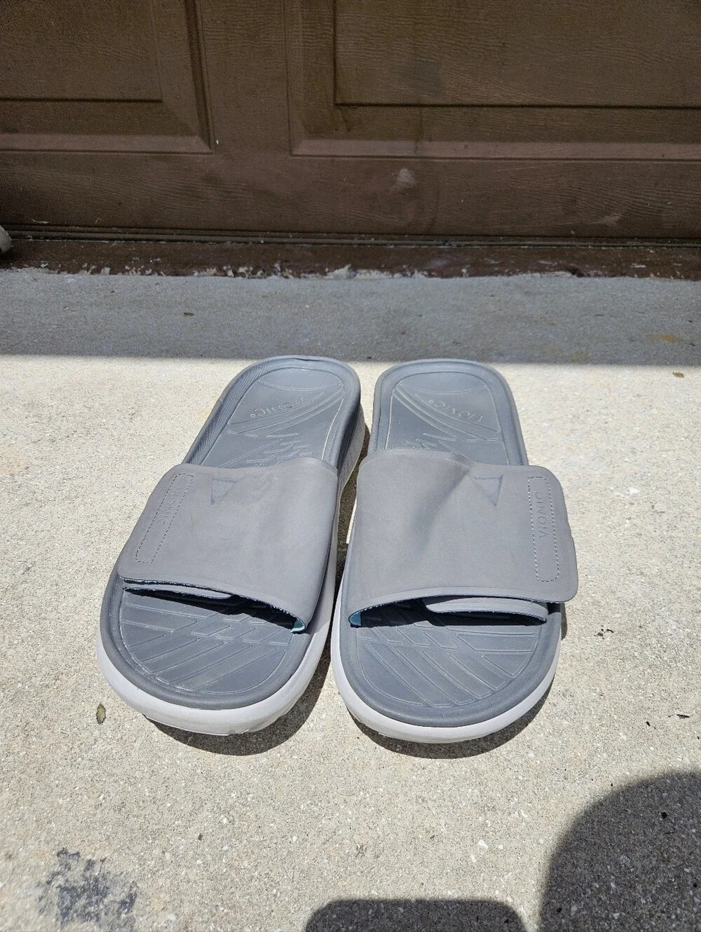 VIONIC Adjustable Unisex Recovery Slide Sandals Rejuvenate Women Sz 12 Mens 10.5